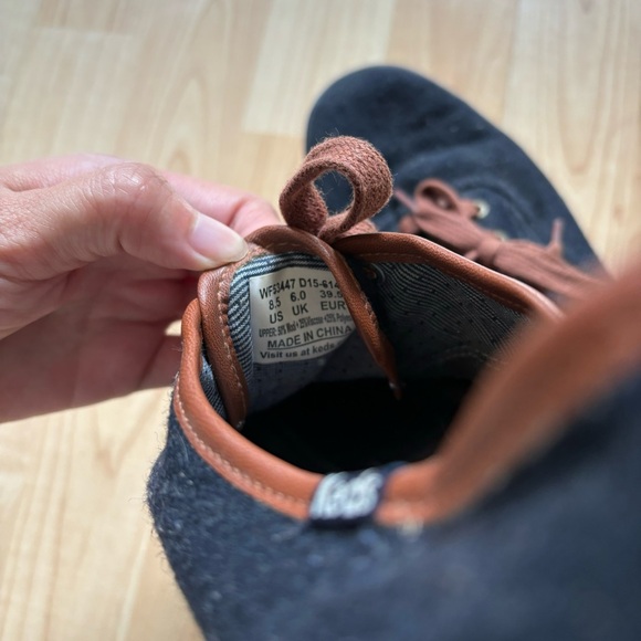 Size 8.5 navy and brown Keds Champion sneakers - Picture 4 of 4